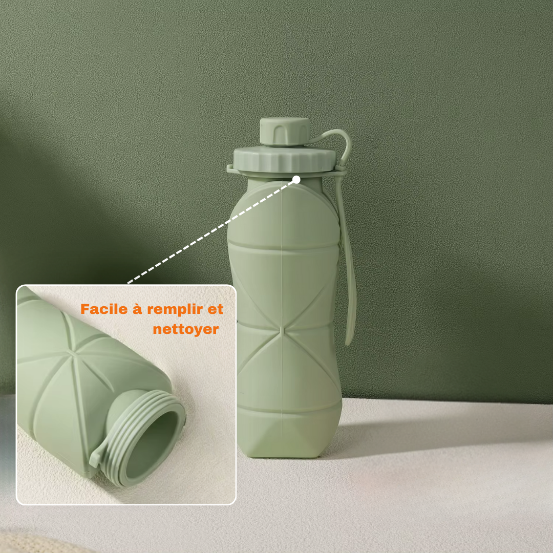 Bouteille Flexi Hydra verte avec ouverture large, mise en avant de sa facilité de remplissage et de nettoyage.