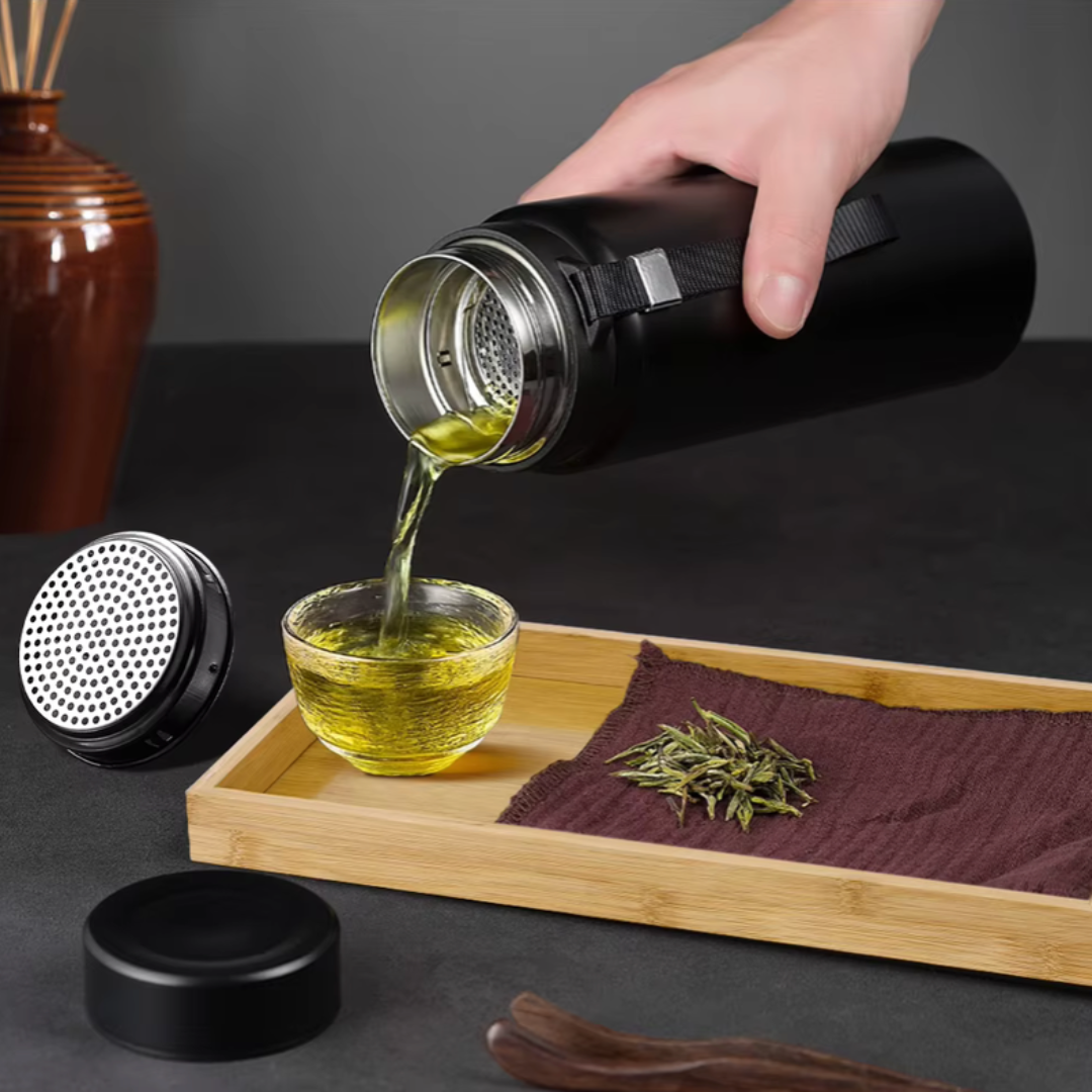 Hydra Thermo Elite noire avec filtre inox, idéale pour infusions et thés.